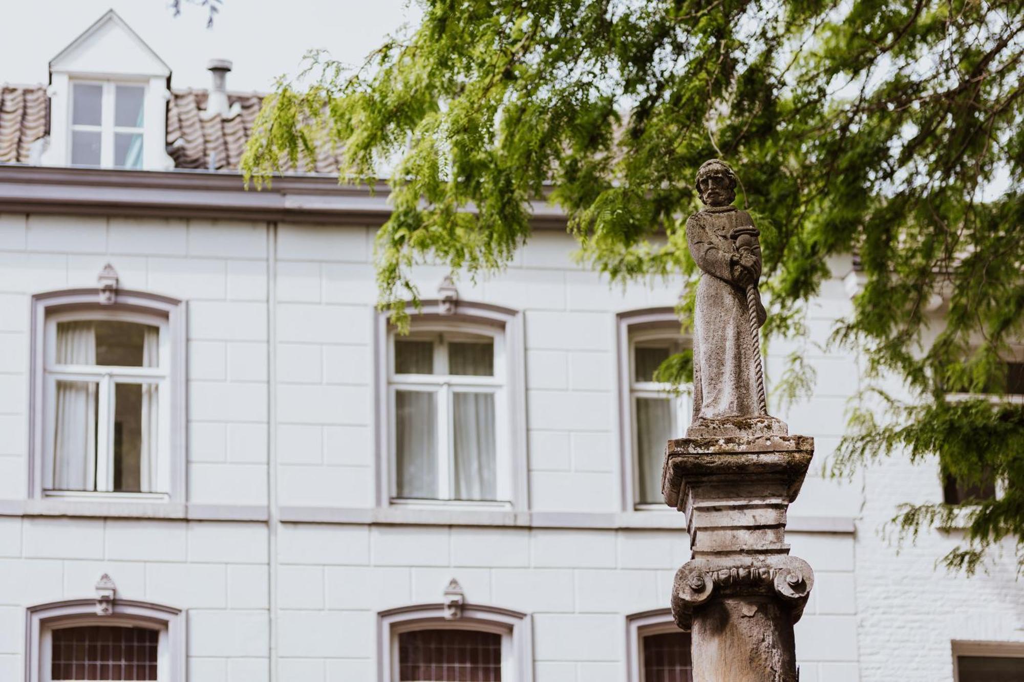 Townhouse Maastricht & Spa Экстерьер фото